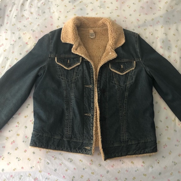 GAP Factory Jackets & Blazers - GAP Vintage EUC GAP jean jacket